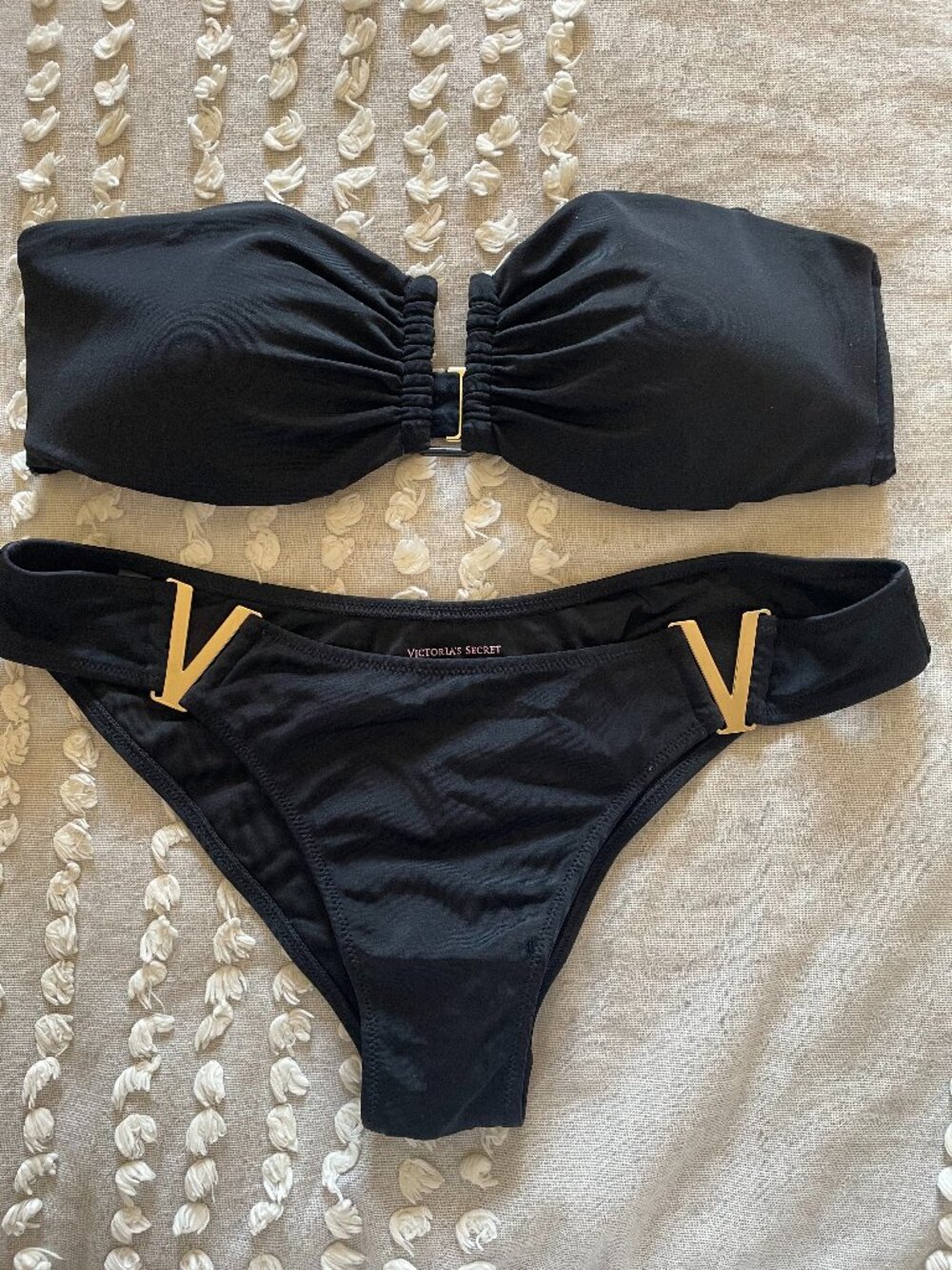 Victoria’s Secret Black Bikini Set – Size Small